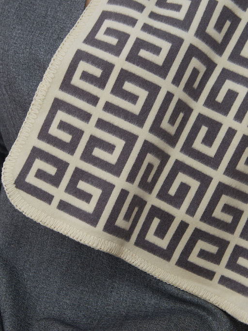 в составе ШЕРСТЬ и КАШЕМИР  Большой, мягкий, теплый двусторонний палантин с принтом. - Tantino фото 4