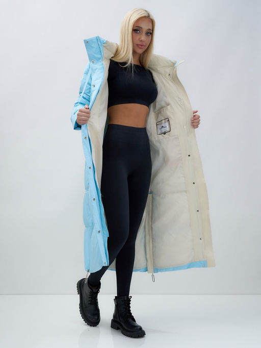 Пальто утепленное стеганное зимнее с капюшоном женское голубого цвета 9625Gl - Mtforce фото 15