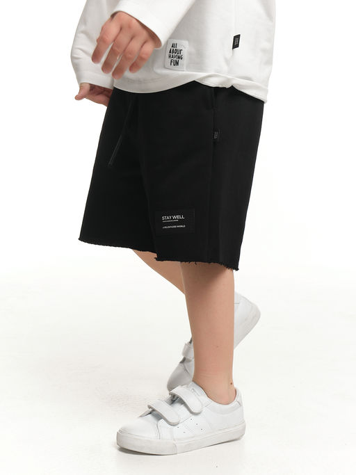 Шорты трикотажные с шевроном 22-6156 черный