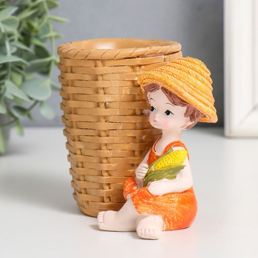 Фигурка полистоун с подставкой «Мальчик/Девочка с кукурузой», 11×7×9.2 см, МИКС