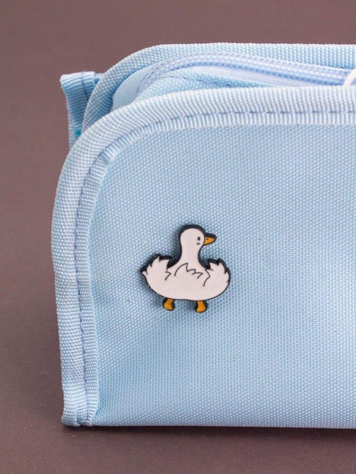 Значок металлический iLikeGift "Tail of a goose"