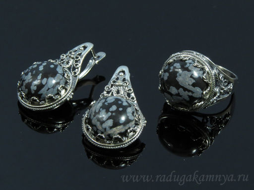 Кольцо Серьги с обсидианом размер 19