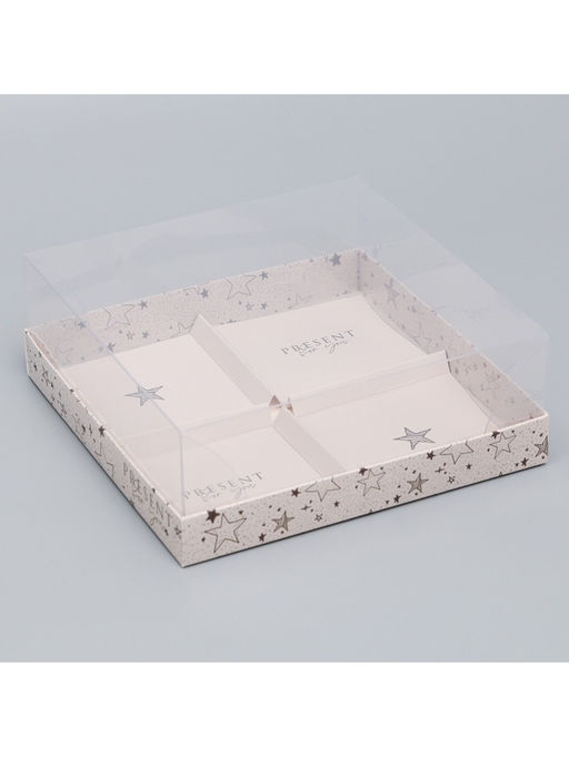 Цена за 5 шт. Коробка кондитерская для муссовых пирожных «Present for you», 17.8×17.8×6.5 см