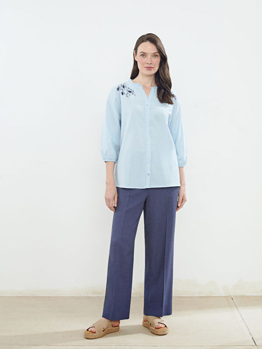 Ka??k Yaka ?i?ekli Kad?n Bluz