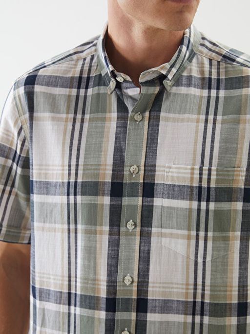 Regular Fit K?sa Kollu Ekose Poplin Erkek G?mlek