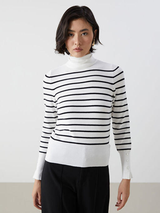 Bal?k?? Yaka ?izgili Kad?n Triko Kazak