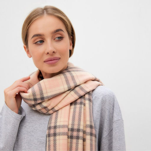 Шарф зимний с кистями MINAKU 65*180 + 8 см клетка