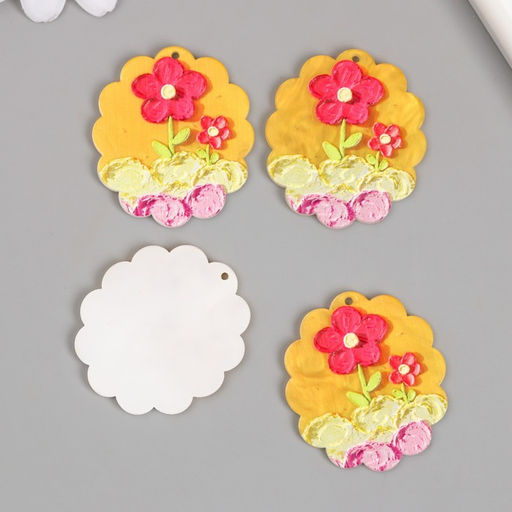Цена за 4 шт. Декор для творчества акрил Пластилиновые цветочки, 0.2?3.5?3.9 см