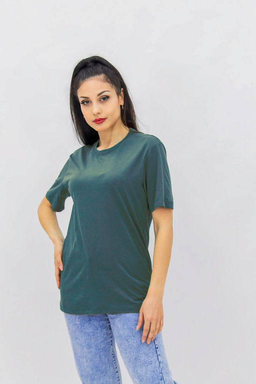 Базовая футболка Must have женская