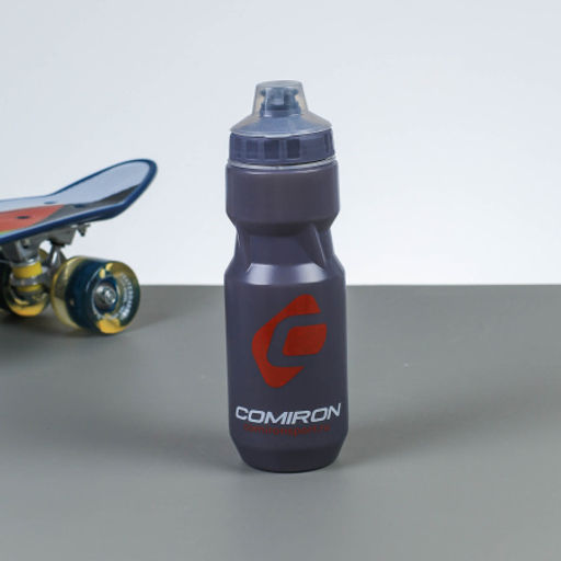 Бутылка для воды COMIRON Advance с пылевой крышкой и двухцветным принтом. Серая. 710 мл. Одна штука / FWCPE-28D2С / 711612 - ГалеонТрейд фото 3