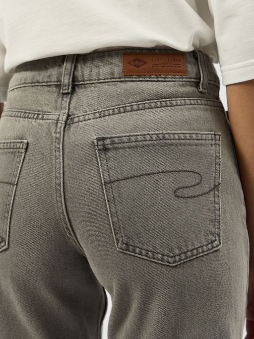 Женские джинсы DIANA классического кроя / Lee Cooper