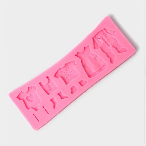 Молд для заливки «Одежда для ребёночка», силикон, 17×6,3 см, розовый