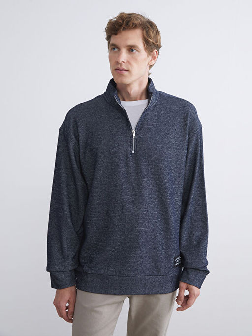 Dik Yaka Bask?l? Erkek Sweatshirt