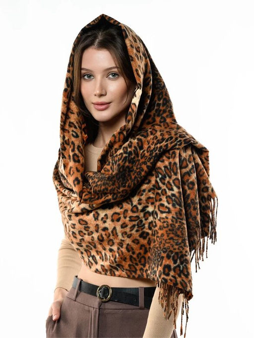 Яркий палантин с анималистичным принтом - Pretty mania фото 9