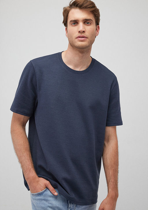 Dokulu Lacivert Basic Tisort
