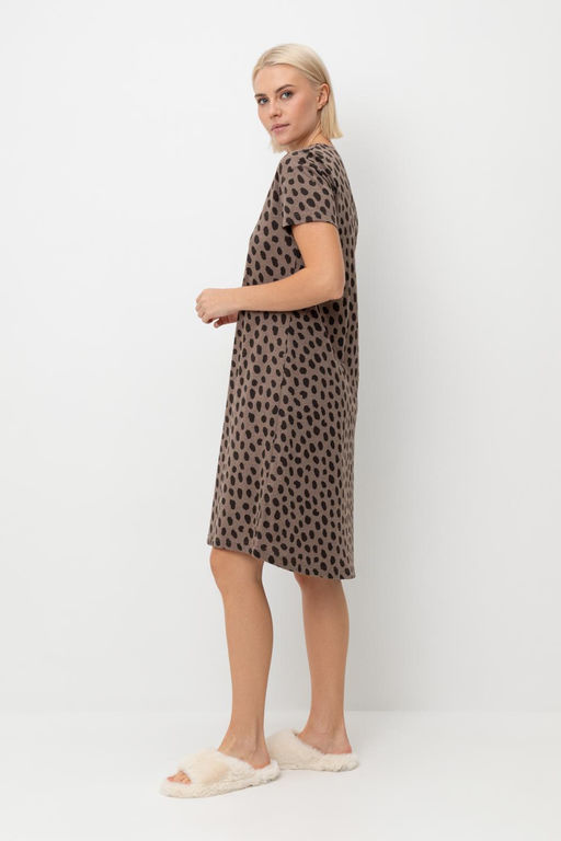 Е 10052/коричневый меланж,пятна сафари сорочка жен