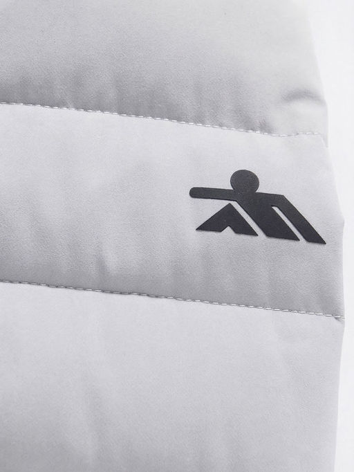 Куртка женская стёганая с капюшоном с графеновой подкладкой светло-бежевого цвета 9624_1SB