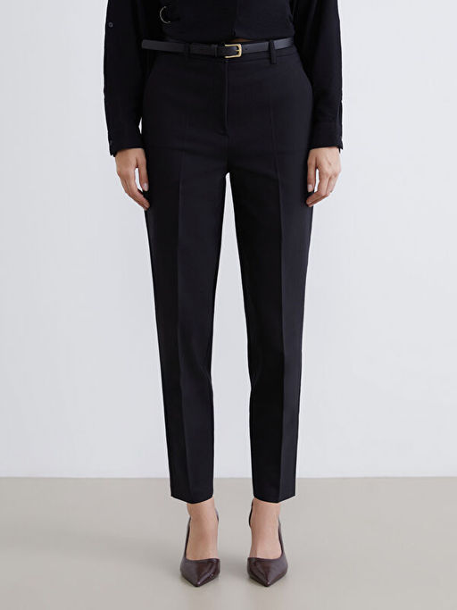 Beli Kemerli Kad?n Cigarette Pantolon