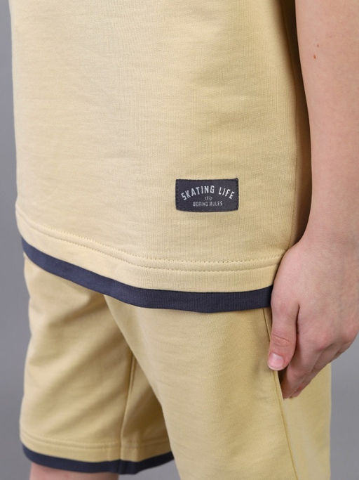 CSJB 90306-31K Комплект для мальчика (футболка, шорты),бежевый