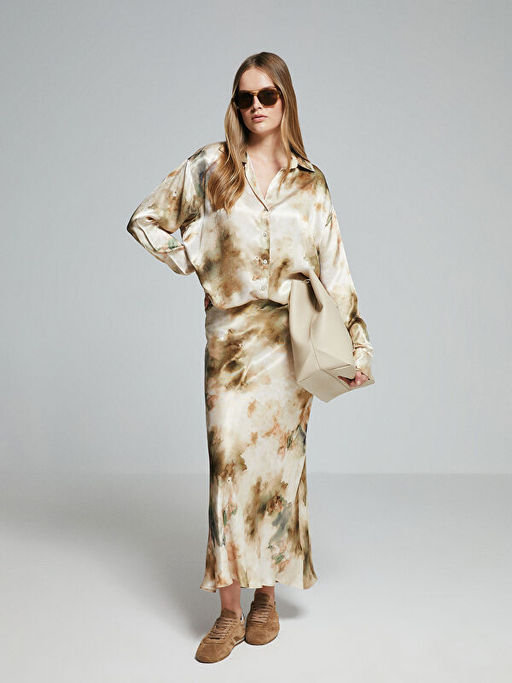 Batik Desenli Oversize Saten Kad?n G?mlek