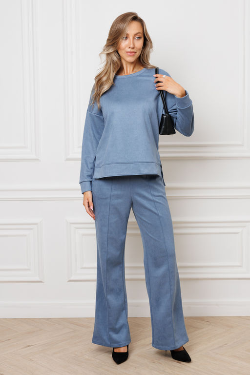 Костюм замшевый брючный 43043