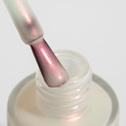 Лак для ногтей Укрепляющий Cover Shine №7