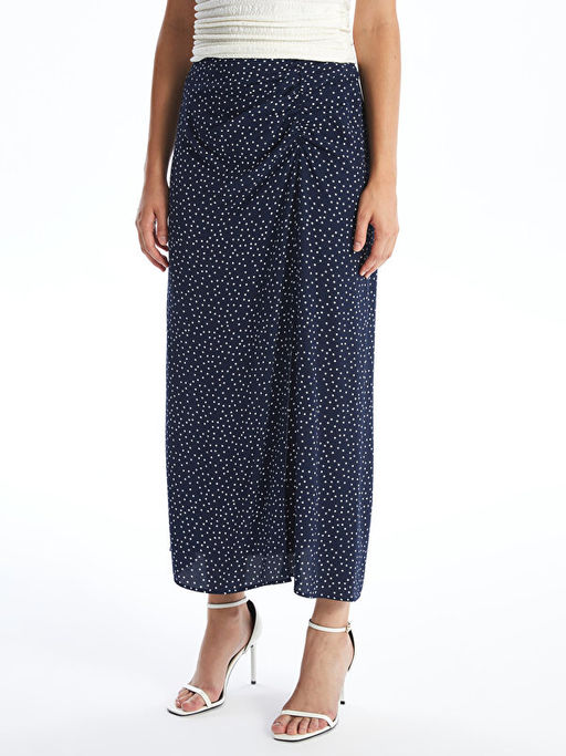 Beli Fermuarl? Puantiyeli Kad?n Etek