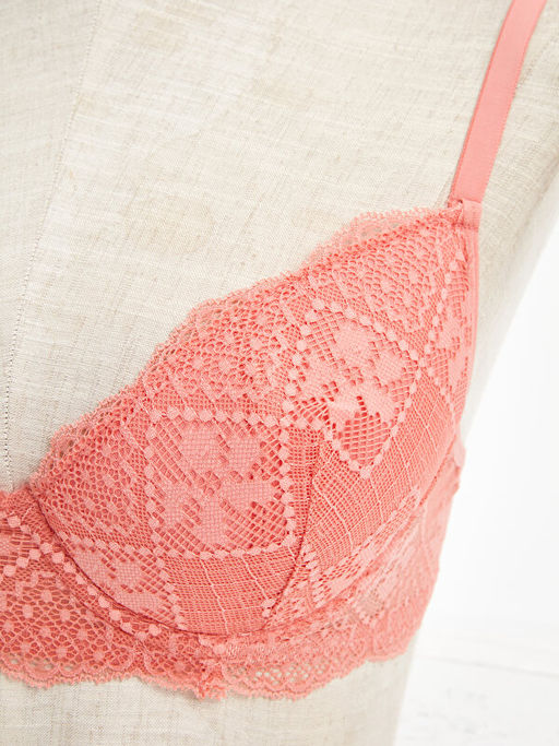 Balenli Dolgusuz Dantelli Balkonet S?tyen