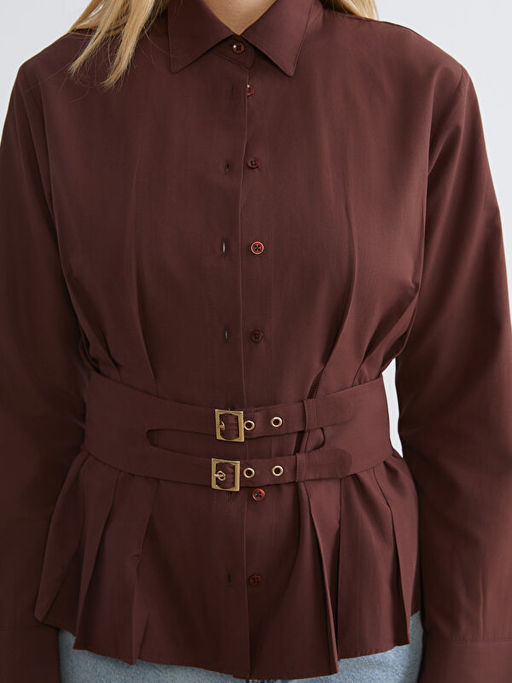 Kemerli Kad?n G?mlek