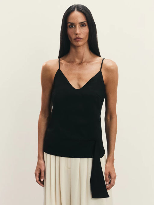 Топ из тенселя с декоративной деталью / Zarina  фото 4