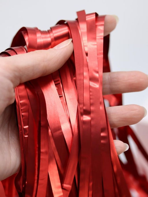 Праздничный занавес, дождик для фотозоны "Gleaming rain", red (100*200 см)