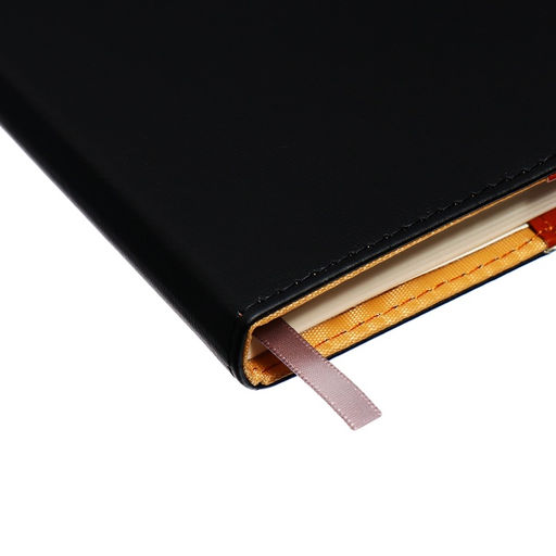 Ежедневник недатированный Бизнес, А5, в клетку, с хлястиком, 128 листов, обложка кожзам, чёрный