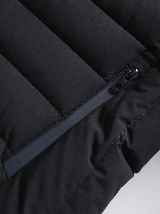 Куртка мужская стёганая с капюшоном с графеновой подкладкой черного цвета 9623_1Ch