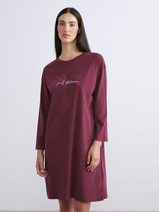 Petite Bisiklet Yaka Bask?l? Kad?n Gecelik