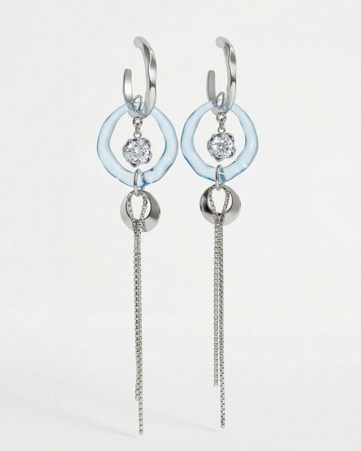 Стильные серьги