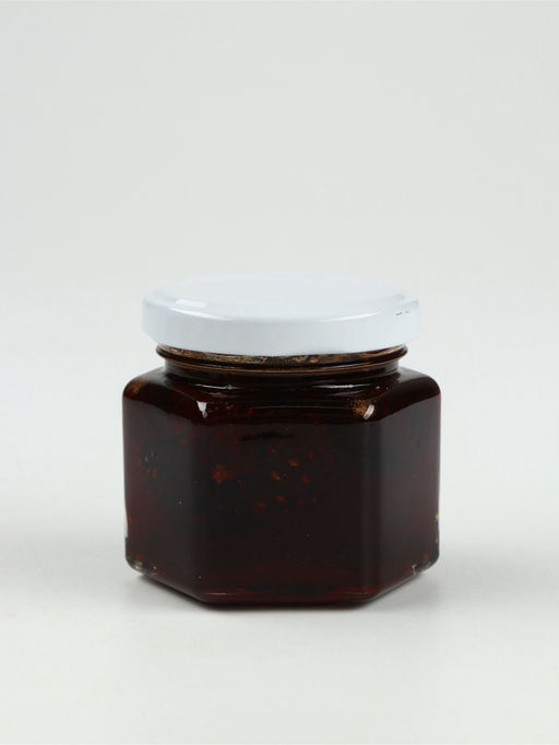 Подарочный набор новогодний «Уютного года» крем-мёд 2 шт. × 120 г, варенье 100 мл., чай 3 шт. × 25 г