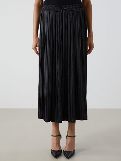 Beli Lastikli Saten Kad?n Pileli Etek