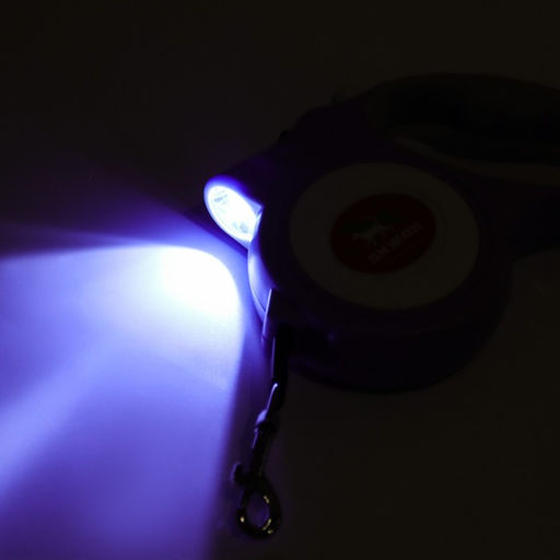 Рулетка Пижон с фонариком, прорезиненная ручка, 5 м, сиреневая  фото 4