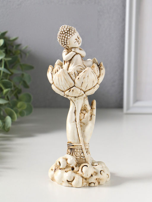 Сувенир полистоун "Рука с лотосом и Буддой" беж 7х7,5х18 см