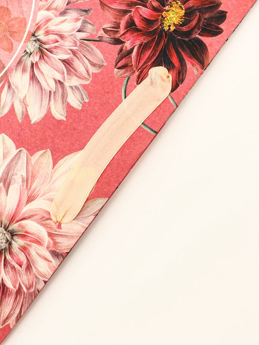 Пакет подарочный вертикальный Самой прекрасной, 26?32?12 см