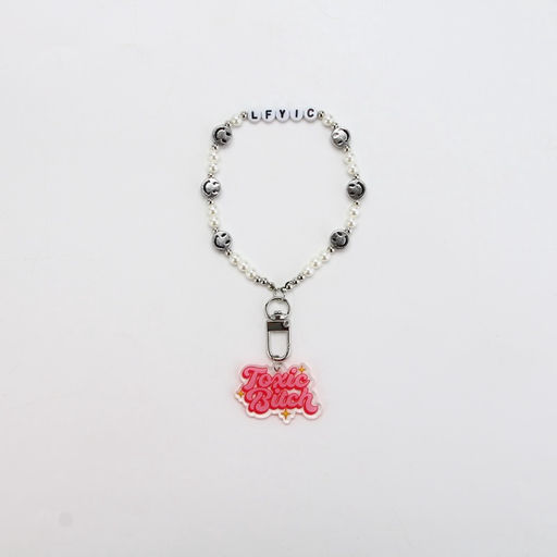 Брелок бусы для ключей, обвес на сумку Toxic bitch, 15×4.3 см