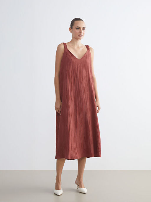 V Yaka Dokulu Elbise