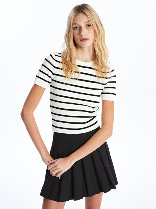 Bisiklet Yaka ?izgili K?sa Kollu Kad?n Triko Kazak