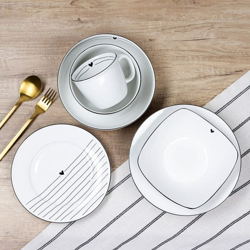 Тарелка плоская керамическая С любовью, d=20 см, ручная работа