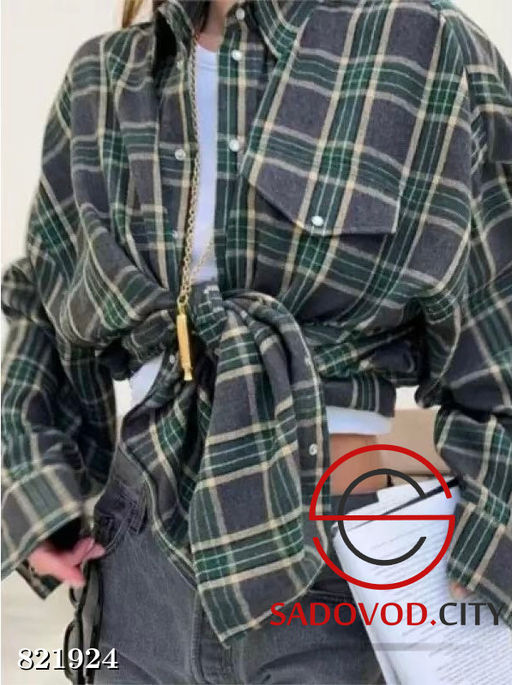 Женская рубашка на пуговицах