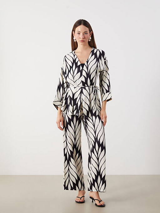 ?al Yaka Desenli Saten Kad?n Kimono