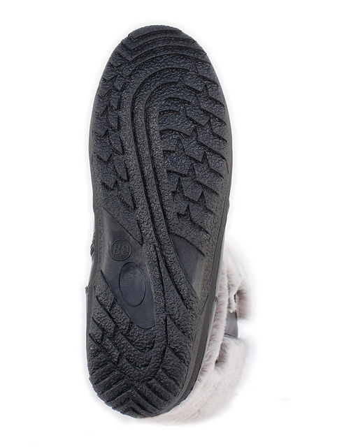 Унты женские на литой подошве. Черные., Мех "шиншилла". Короткие. Молния.