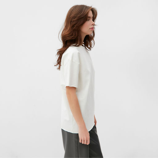 Футболка женская MINAKU OVERSIZE FIT: цвет экрю, р-р 52
