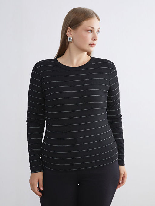 Bisiklet Yaka ?izgili Kad?n Ti??rt