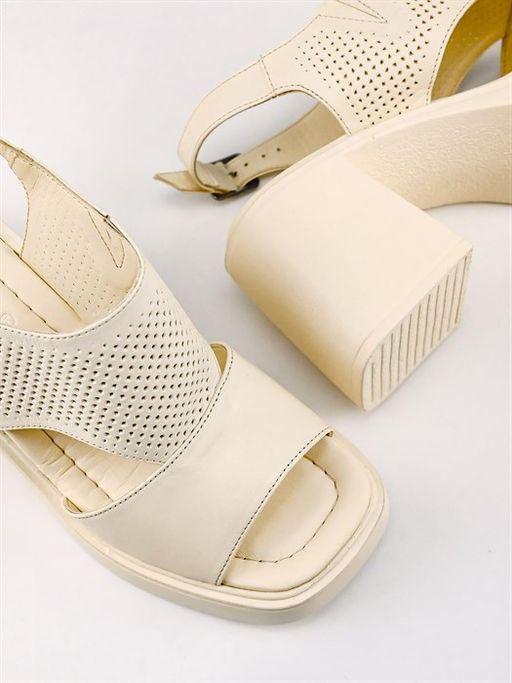 Босоножки 500-03